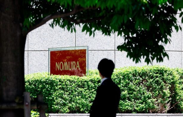 Nomura hails progress in weaning staff off smoking