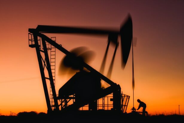 Oil Industry Asks Trump Administration to Kill Heat Safety Rule