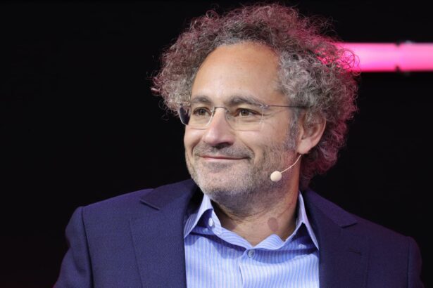 Palantir teams up with Fannie Mae in AI push to sniff out mortgage fraud