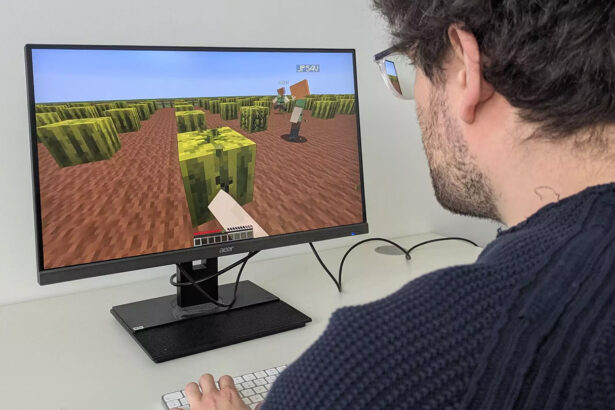 Playing this Minecraft game hints at how we learn in real life