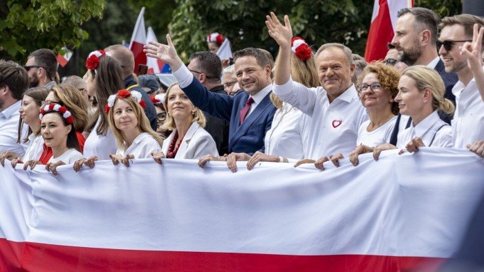 Poland’s presidential race goes down to the wire
