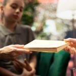 Popular Economics Books to Read or to Avoid