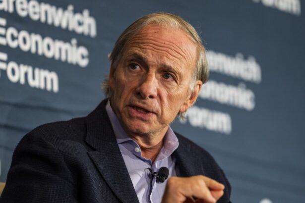 Ray Dalio says to fear the bond market as deficit becomes critical