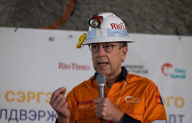 Rio Tinto chief Jakob Stausholm to step down