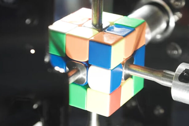 Rubik’s Cube Record Smashed in Less Time Than It Takes to Blink : ScienceAlert