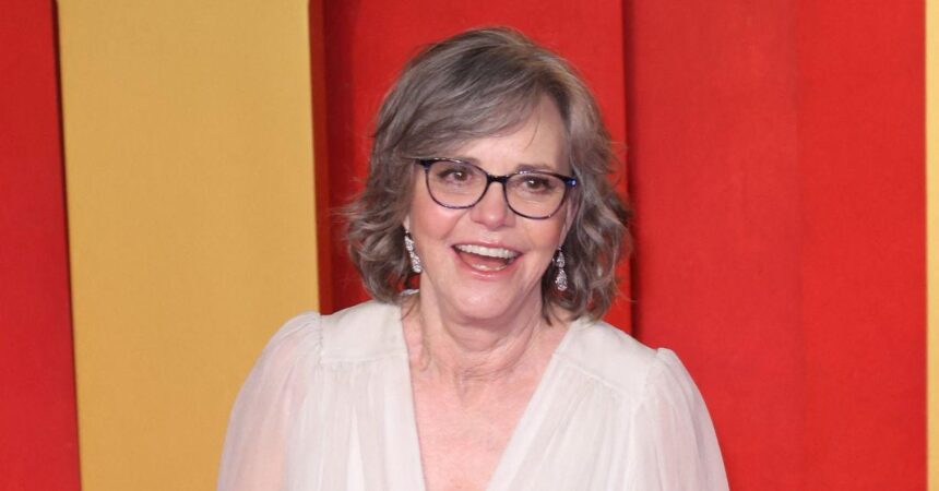 Sally Field Still Recovering from Hollywood’s Most Bitter Split