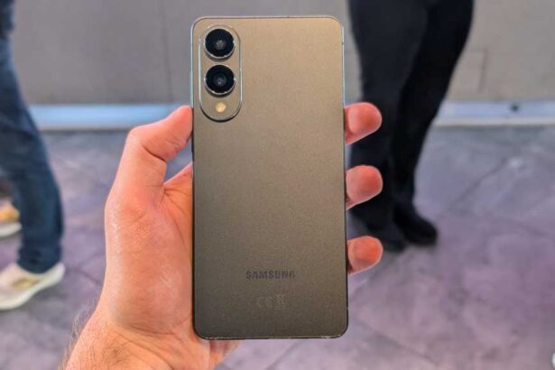 Samsung Galaxy S25 Edge Review: Hands-On