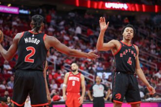 Scottie Barnes has funny back-and-forth with Raptors teammate who claimed he fell right before viral rollerblading clip