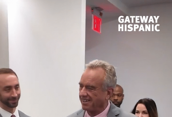 Secretary Kennedy visits the office of refugee resettlement