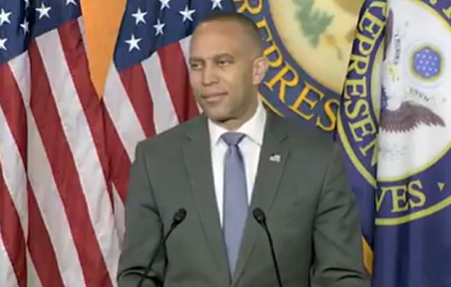 Shameless Liar Hakeem Jeffries Accuses Republicans of Pushing ‘Conspiracy Theories’ When Asked if Democrats Were Dishonest About Biden’s Health (VIDEO) |
