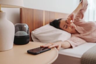 Snooze Button Pressed Over 55% Of Time After Sleep, Alarm, Study Says