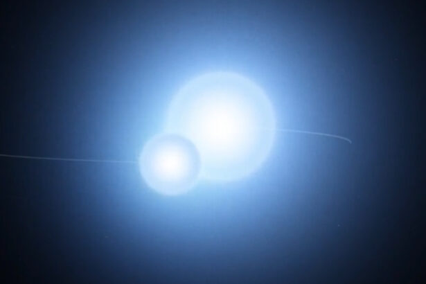 Star Caught Orbiting Inside Another Star in Bizarre First : ScienceAlert