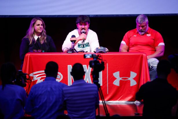 “Take the L” – Uncle Luke fires blunt warning to Florida State, Gators fans after Jackson Cantwell’s Miami commitment