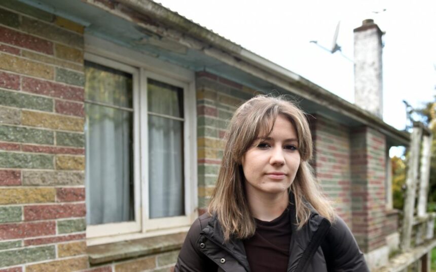 Tenants scarred by flat of horrors