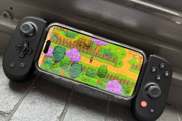 The Backbone Pro controller makes mobile gaming worth the hassle