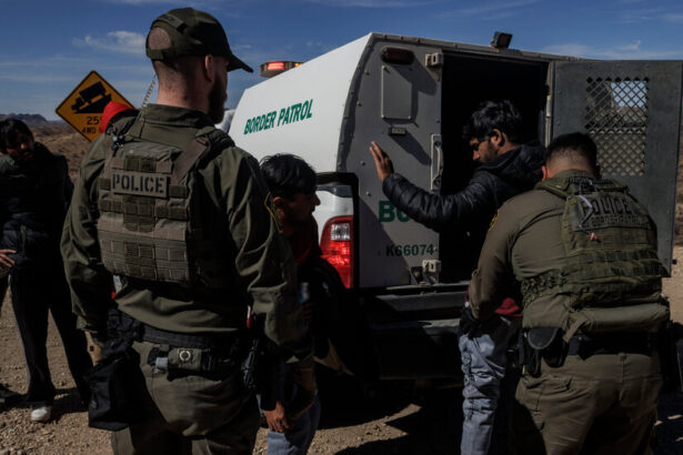 Trump Calls for 20,000 Extra Officers to Help With Deportation Efforts