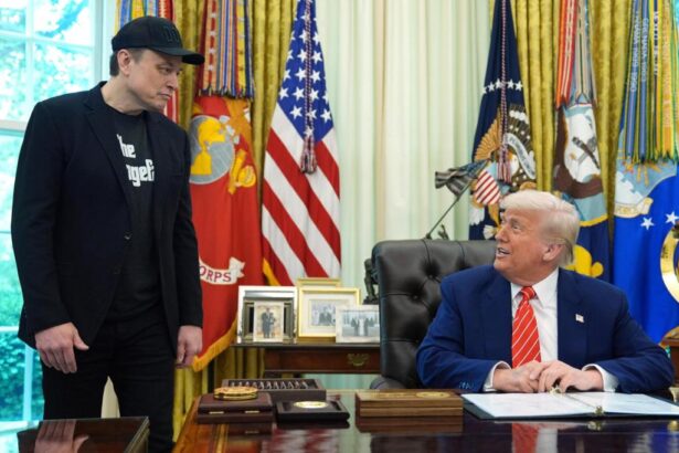 Trump gives Elon Musk an Oval Office sendoff
