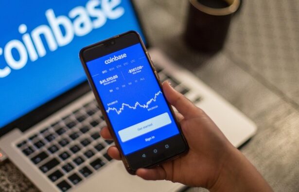 US crypto group Coinbase targeted by hackers