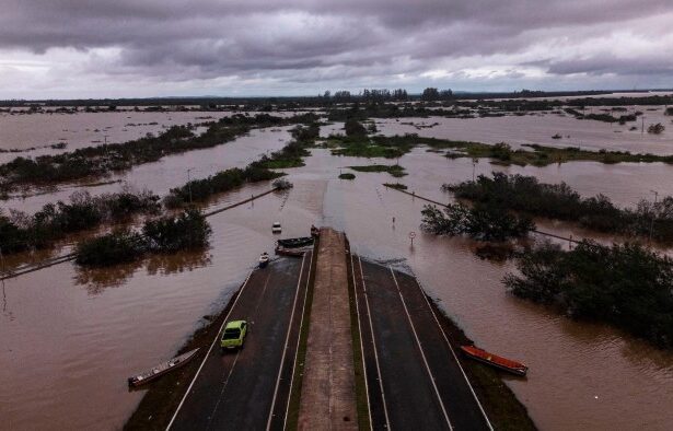 US pushes financial regulators to backtrack on climate risk project