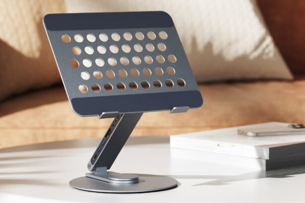 Upgrade your desk to Starfleet status with this  USB-C hub