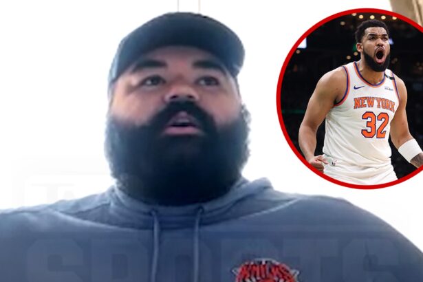 Viral Knicks Fan Stunned After KAT Shirt Shoutout, ‘I Still Can’t Believe It’