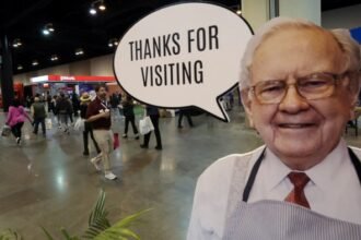 Warren Buffett devotees say farewell at poignant Omaha ‘pilgrimage’