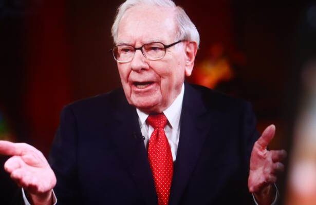 Warren Buffett has a ‘big worry’ over US dollar ‘going to hell’ — Here’s why and how to protect yoursel