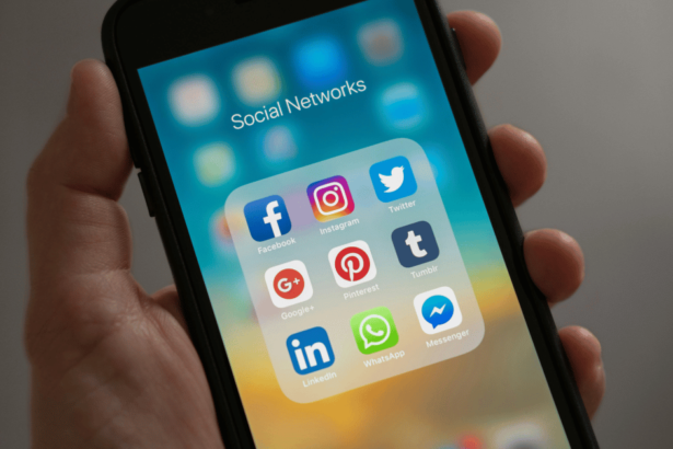 Watch Stories Anonymously Without Logging In