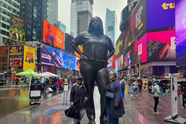 What Do Visitors Think of Thomas J. Price’s Times Square Sculpture?