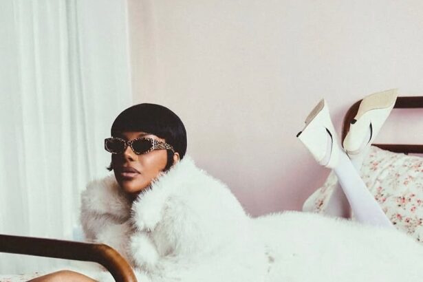 How To Feel More Attractive: 5 Confidence-Boosting Secrets