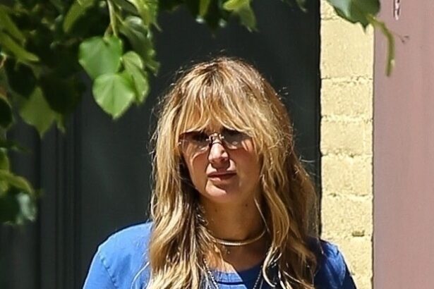 Strike! Jennifer Lawrence Makes the Case for the Bowling Bag