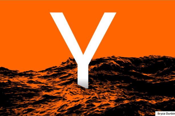 11 startups from YC Demo Day that investors are talking about