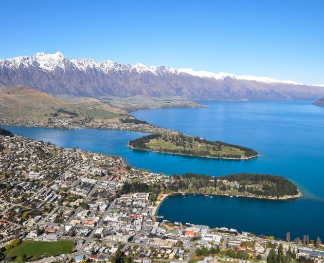 158 carparks proposed for Queenstown freedom campers