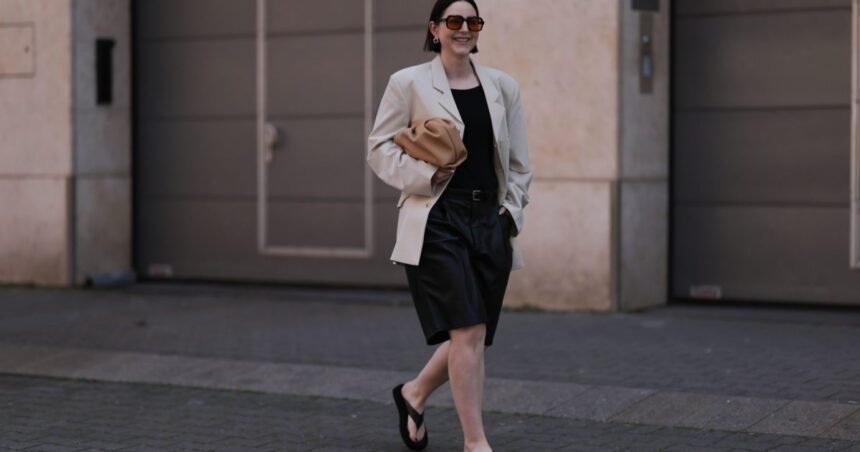 17 Flip-Flops Women in NYC and London Are Loving — From 