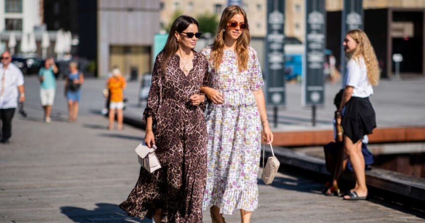 19 Flattering Summer Dresses That Blend Charleston and Paris