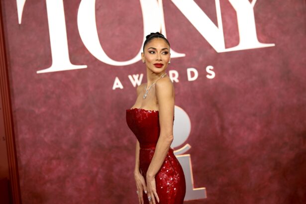 Nicole Scherzinger Rushed From a ‘Sunset Boulevard’ Matinee to the 2025 Tony Awards