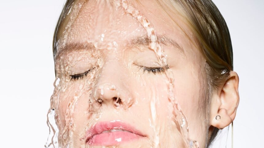 Glycerin For Skin: Why Dermatologists Swear By The Super Hydrator