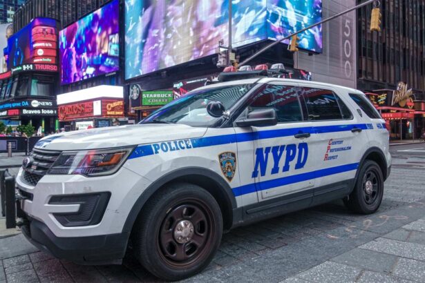 88-year-old woman has two front teeth knocked out in random punch attack in Times Square: NYPD
