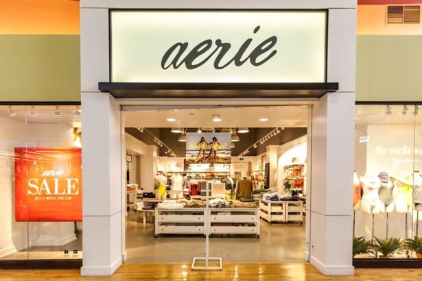 American Eagle Outfitters swings to Q1 loss on higher costs, sluggish demand