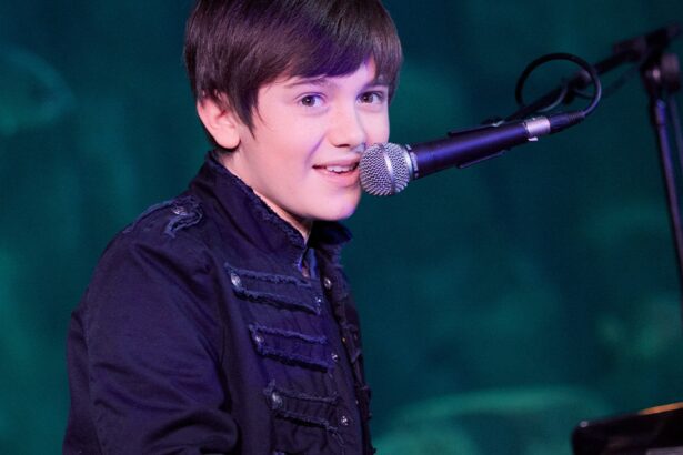 American Singer Greyson Chance ‘Memba Him?!