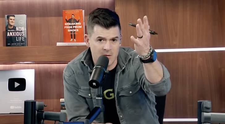 Arizona man called into The Ramsey Show for advice on how to protect his family in case of ‘societal collapse’