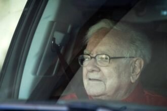 As the US launches an attack on Iran, here’s what Warren Buffett warns is the ‘last thing’ to do when at war