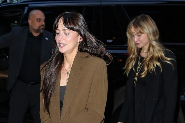 Dakota Johnson and Jennifer Lawrence Have Perfected “Smart Casual”