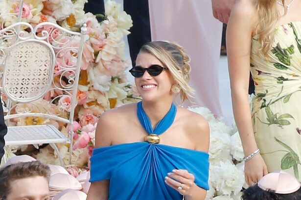 Sofia Richie Grainge Offers a Masterclass in Summer Wedding Guest Attire