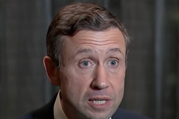 Billionaire Donors Withholding Cash From Democrat Party – Slam Weak DNC as ‘Ineffectual’ |