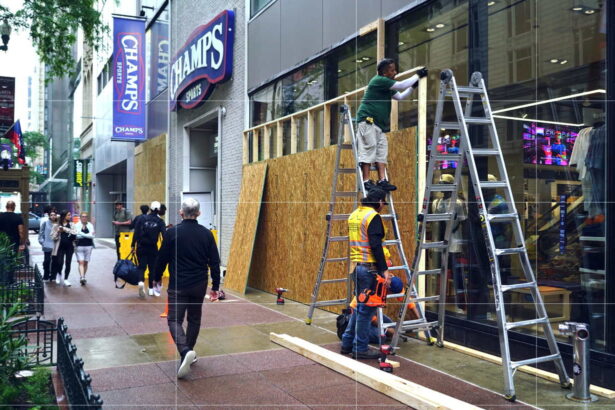 Board-up crews hired, weddings canceled in preparation for anti-Trump rally in the Loop