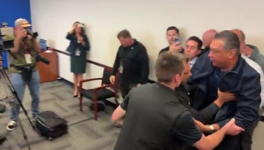 CNN Security Analyst Defends Agents Who Removed Senator Padilla From Kristi Noem Presser (VIDEO) |