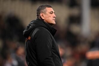 Chiefs can claim title in future, says departing coach