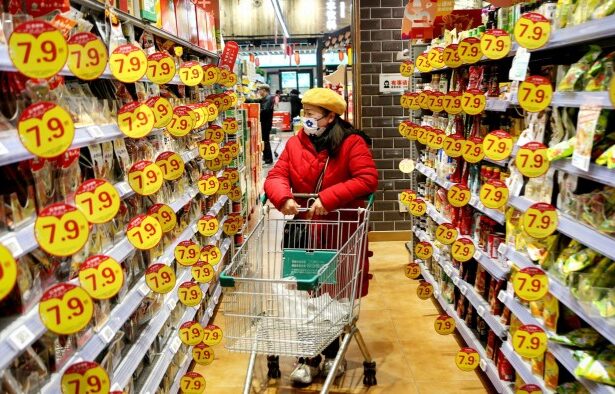 China’s exports to US plunge as trade talks loom