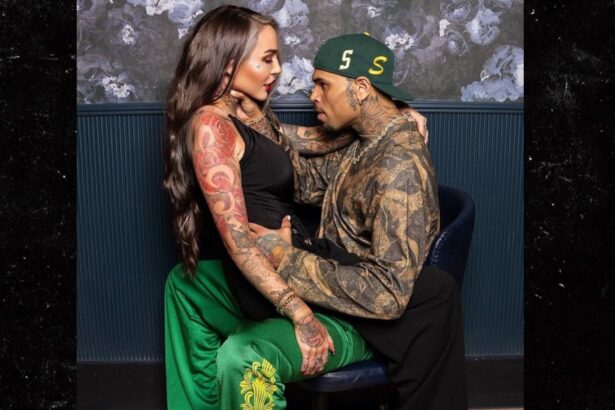 Chris Brown Puts Hands Around Woman’s Neck at Meet and Greet